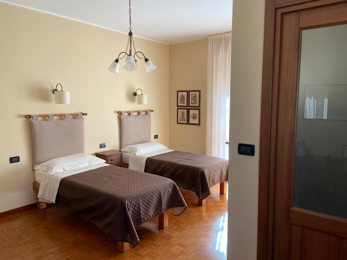 La Via Del Sole Bed & Breakfast Susa Dış mekan fotoğraf