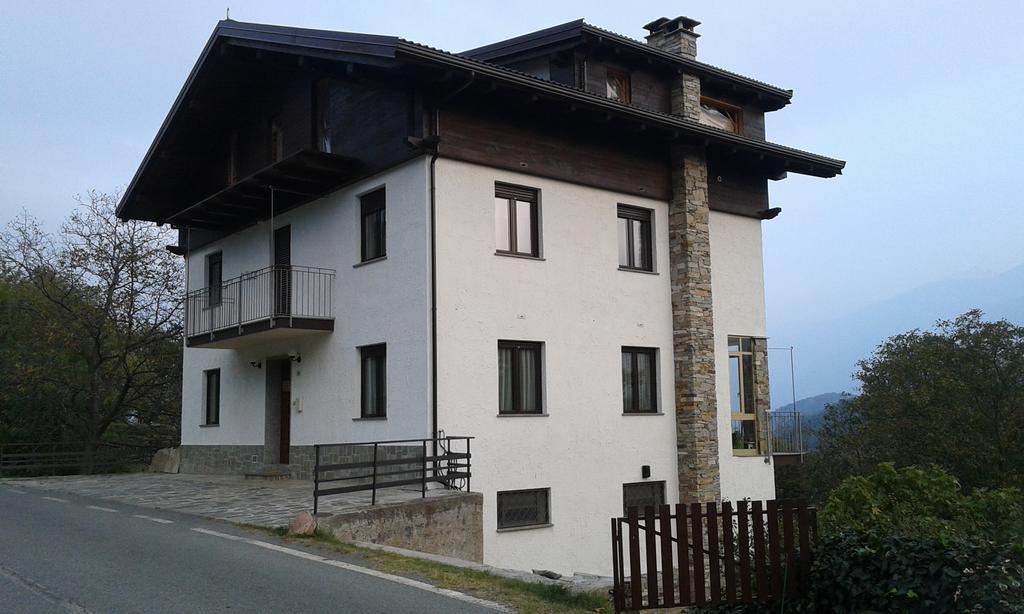 La Via Del Sole Bed & Breakfast Susa Dış mekan fotoğraf